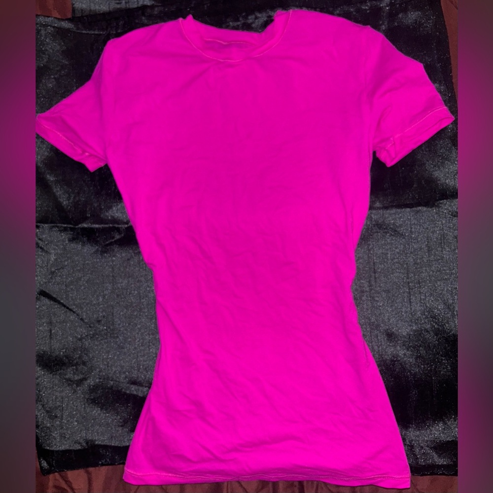SKIMS Bright Pink Short Sleeve Tee